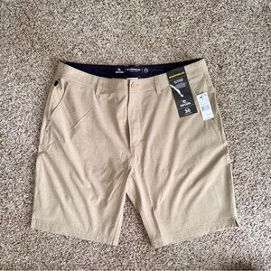 NWT Rip Curl Men's Beige Flat Front Shorts size 36 waist NEW